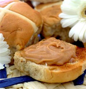 SPAR - Luxury Hot Cross Bun Spread Recipe