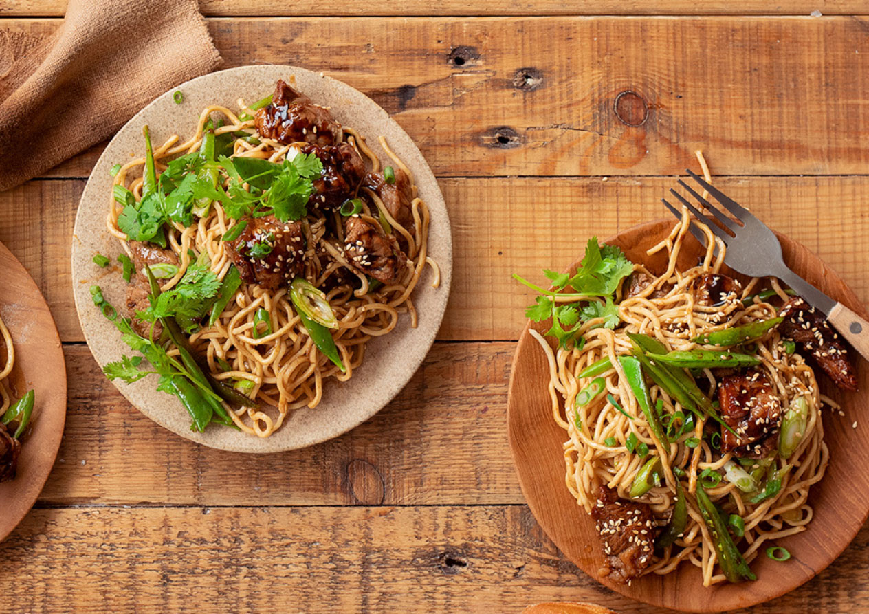 SPAR - Honey Garlic Steak Bites on Noodles Recipe