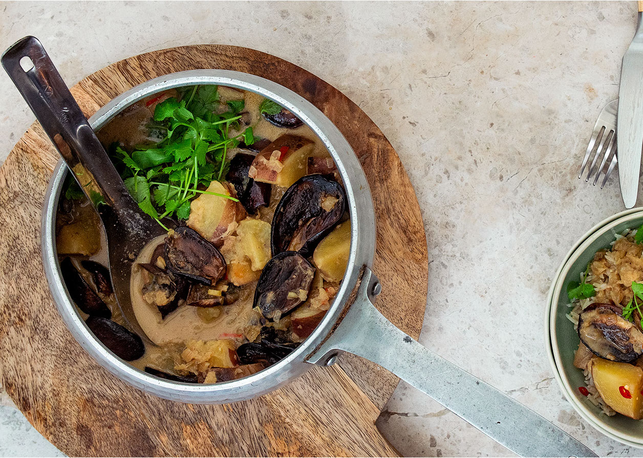SPAR - Aubergine, Sweet Potato and Coconut Milk Stew Recipe