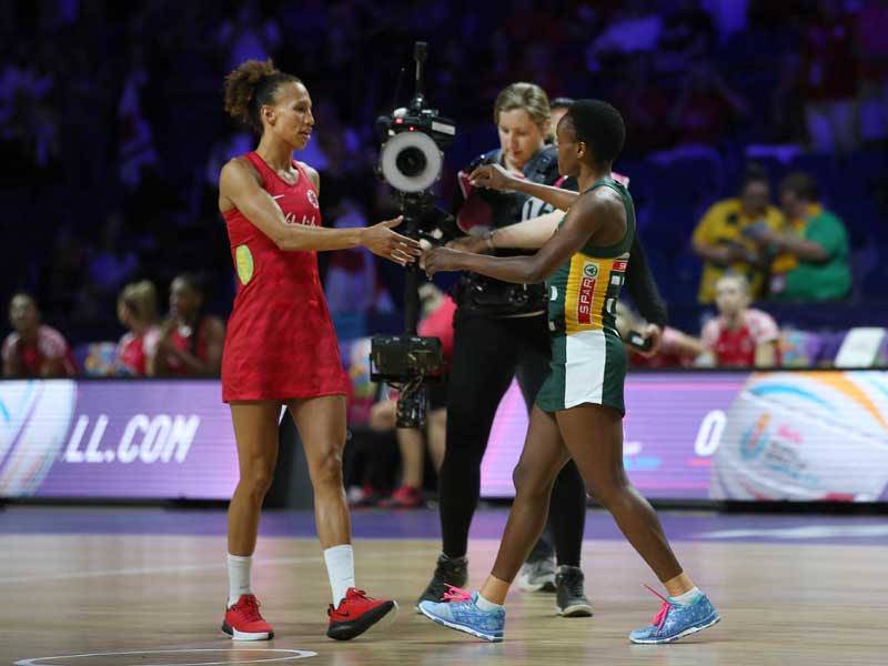 SPAR - SPAR Proteas and English Roses go head to head in Cape Town