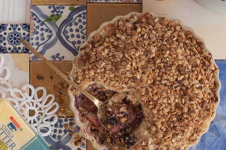 SPAR - Blueberry & Apple Crumble Recipe