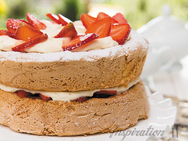 Strawberry Sponge Gateaux