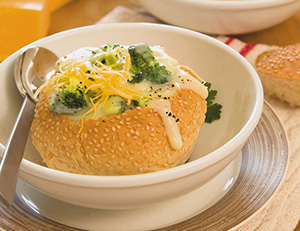 Potato and Broccoli Soup in Bread Rolls