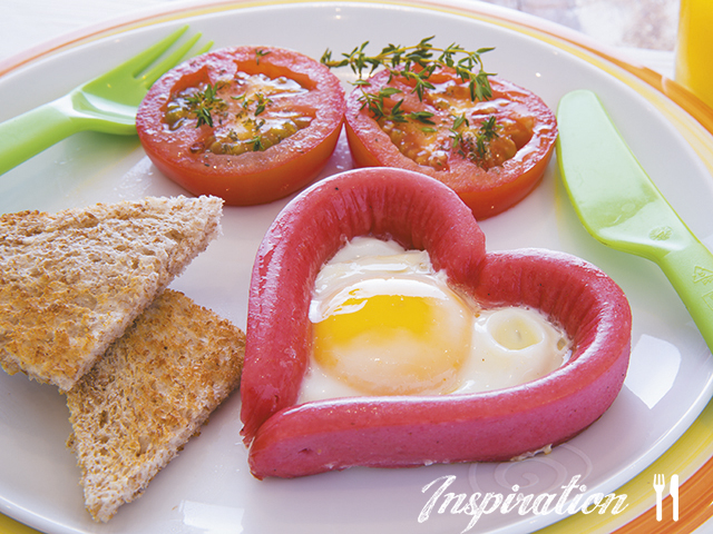 Egg Heart Breakfast 