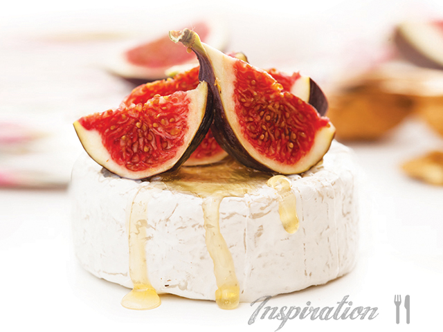Baked Camembert with Figs and Honey